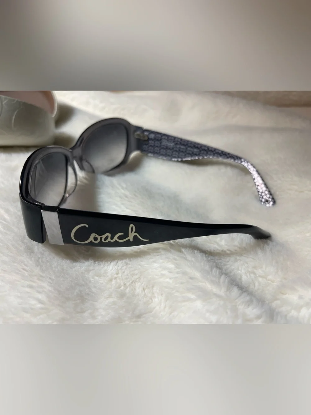 Coach Black Women's Sunglasses with case